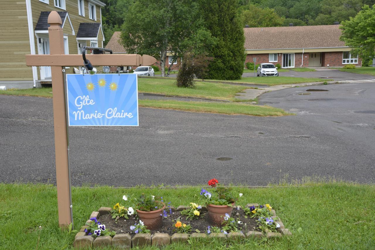 Gite Marie-Claire Petit-Saguenay Exteriér fotografie